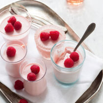 Bayrische Creme mit Himbeeren