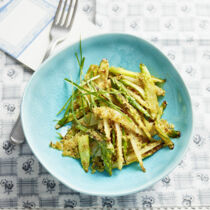 Gebratener Spargel mit Quinoa Gebratener Spargel mit Quinoa