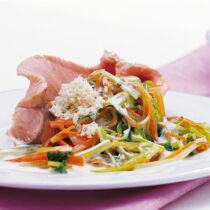 Fischfilets auf Wurzelgemüse