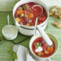 Rote-Bete-Eintopf mit Tafelspitz Rote-Bete-Eintopf mit Tafelspitz