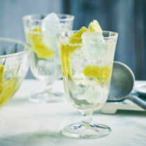 Zitronenbowle Zitronenbowle