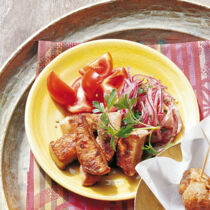 Gebratene Leberstreifen mit Zwiebeln Gebratene Leberstreifen mit Zwiebeln