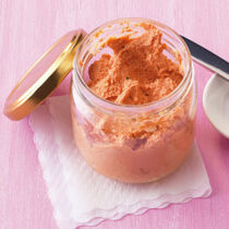 Tofu-Tomaten-Aufstrich Tofu-Tomaten-Aufstrich