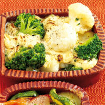 Kohlröschen mit Senf-Käse-Sauce