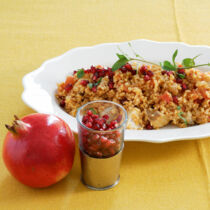 Fisch-Bulgur mit Tomate und Granatapfel Fisch-Bulgur mit Tomate und Granatapfel