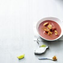 Rote-Bete-Mango-Suppe