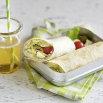 Mediterraner Wrap mit Feta Mediterraner Wrap mit Feta