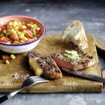 Rumpsteak mit Mais-Salsa