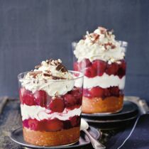 Schwarzwälder Kirschtörtchen im Glas Schwarzwälder Kirschtörtchen im Glas