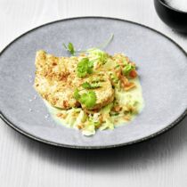 Sambal-Huhn mit Spitzkohl