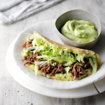 Käsetortillas mit Guacamole