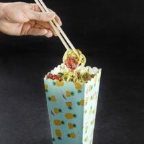 Zoodles mit Avocadopesto und Ofentomaten