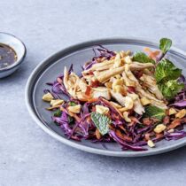 Hähnchen-Erdnuss-Salat