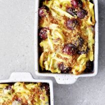 Spätzle-Auflauf mit Kirschen Spätzle-Auflauf mit Kirschen