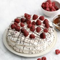 Himbeer-Baiser-Torte Himbeer-Baiser-Torte