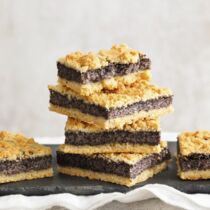 Mohn-Ingwer-Kuchen mit Streuseln Mohn-Ingwer-Kuchen mit Streuseln