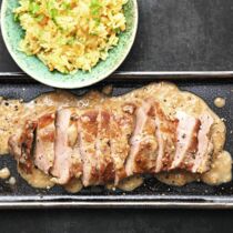 Steaks in Erdnuss-Sauce