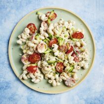 Tsatsiki-Nudelsalat Tsatsiki-Nudelsalat