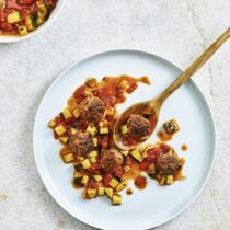 Fleischbällchen mit Ratatouille