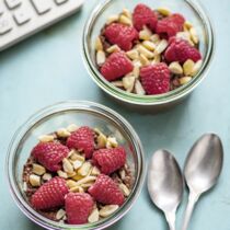 Chia-Pudding mit Zimt 
und Schokolade