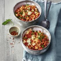 Roter Paprikareis mit Feta