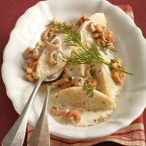 Fischklößchen in Krabbensauce