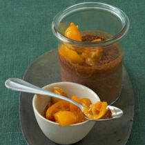 Schokocreme mit Kumquat-Ragout Schokocreme mit Kumquat-Ragout