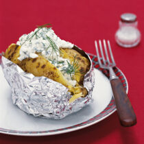 Ofenkartoffel mit Kräutercreme Ofenkartoffel mit Kräutercreme