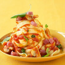 Pilz-Tagliatelle mit Tomaten