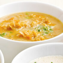 Rote Linsensuppe mit Curry Rote Linsensuppe mit Curry