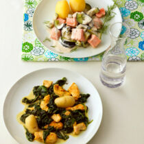 Lachs mit Senf-Dill-Gurken