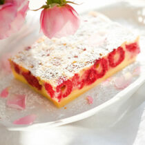 Cremiger Himbeerkuchen