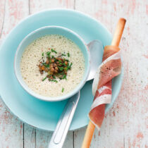 Linsenschaumsuppe mit Parmaschinken