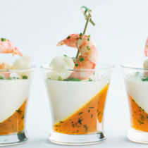 Garnelen-Safran-Gelee mit Blumenkohlcreme Garnelen-Safran-Gelee mit Blumenkohlcreme