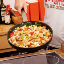 Fischgröstl mit Brot