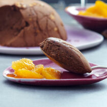 Nuss-Nugatmousse mit Orangenkompott Nuss-Nugatmousse mit Orangenkompott