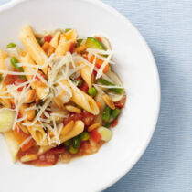 Italienische Gemüsenudeln