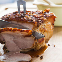 Schweinebraten mit Kruste Schweinebraten mit Kruste