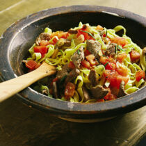 Tagliatelle mit Lamm-Tomaten-Sugo