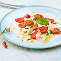 Mairübchen-Erdbeer-Carpaccio Mairübchen-Erdbeer-Carpaccio