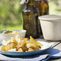 Kartoffelwedges mit Mandelsauce Kartoffelwedges mit Mandelsauce