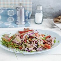 Roastbeefsalat mit Kürbiskernöl Roastbeefsalat mit Kürbiskernöl
