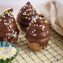 Erdbeer-Schoko-Cupcakes