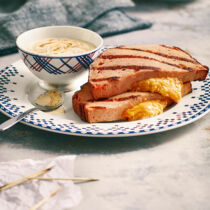 Grill-Leberkäse mit Obazdn gefüllt Grill-Leberkäse mit Obazdn gefüllt
