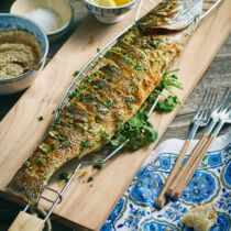 Wolfsbarsch mit Walnusssauce Wolfsbarsch mit Walnusssauce