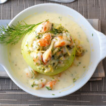 Geschmorter Kohlrabi mit Garnelenfüllung Geschmorter Kohlrabi mit Garnelenfüllung