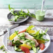 Rucolasalat mit Fischfilet Rucolasalat mit Fischfilet