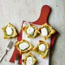 Mini-Quiches mit Ziegenkäse Mini-Quiches mit Ziegenkäse