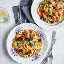 Ratatouille-Pasta mit Oliven