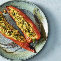 Paprika mit Gem&uuml;se-K&auml;se-F&uuml;llung